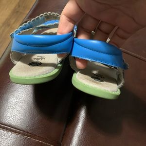 LIVIE AND LUCA   Sandals for girl USA size 13